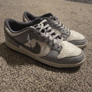 Nike Dunk Low Retro SE "Light Carbon"